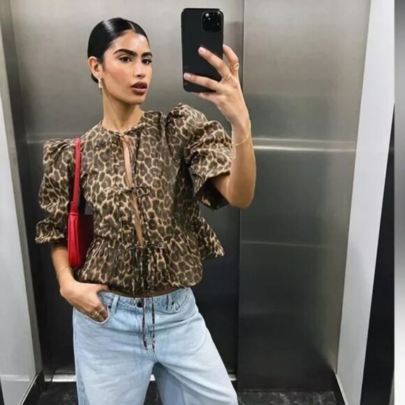 ASOS Designs Leopard Print Tiefront Puff Sleeve Blouse size medium - Picture 1 of 11